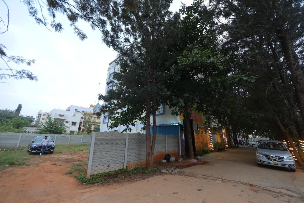 Vovo Hotels Yelahanka Kültér fotó