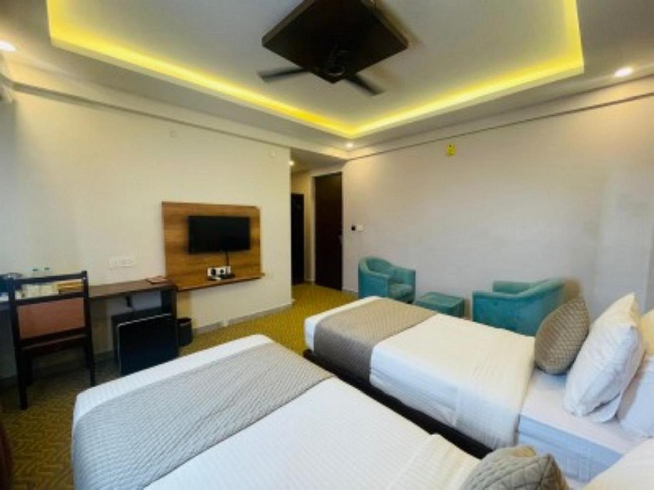 Vovo Hotels Yelahanka Kültér fotó